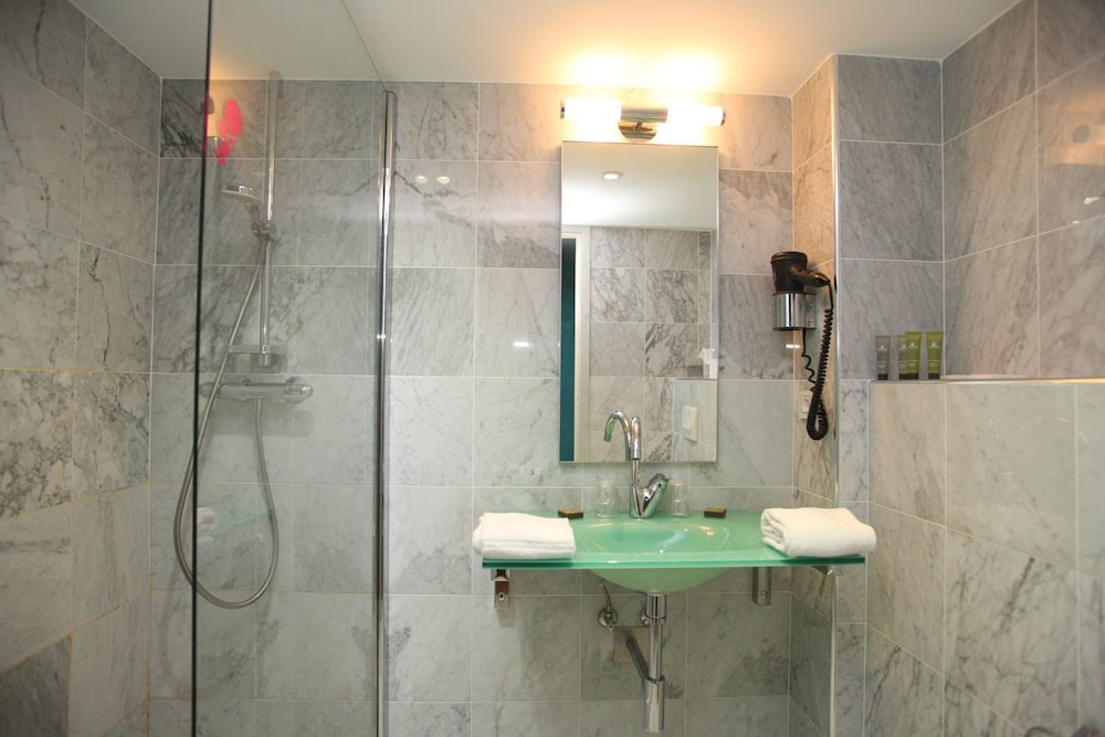 Hotel Balanea 33/33