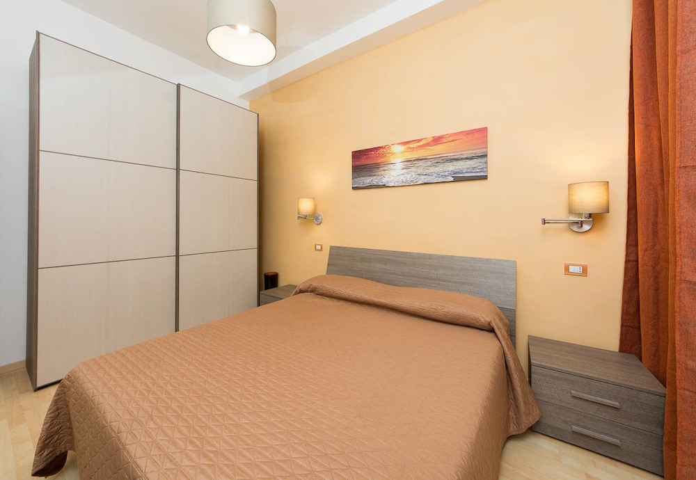 Hotel Sole 11/50