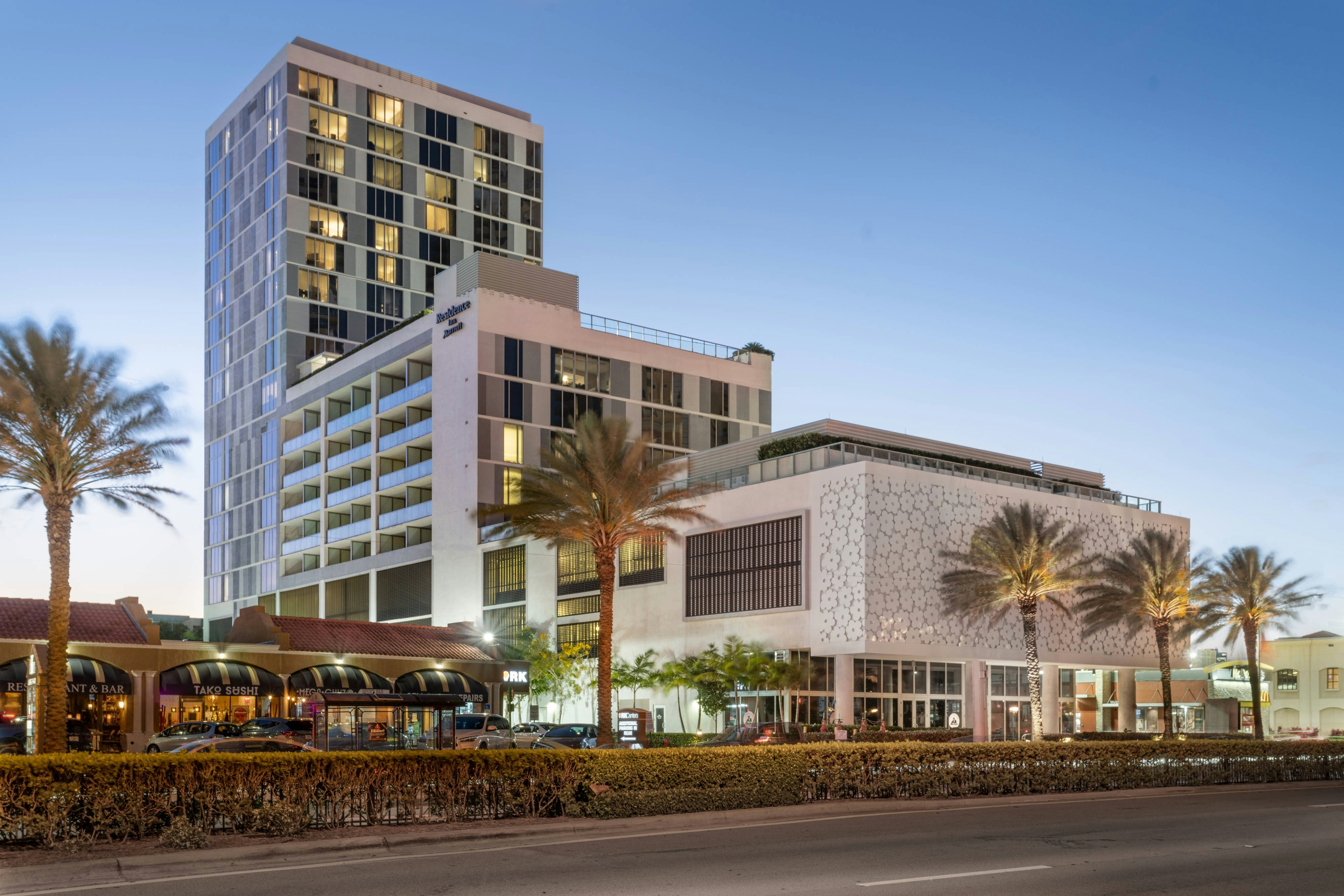 Residence Inn Miami Sunny Isles Beach 14/14