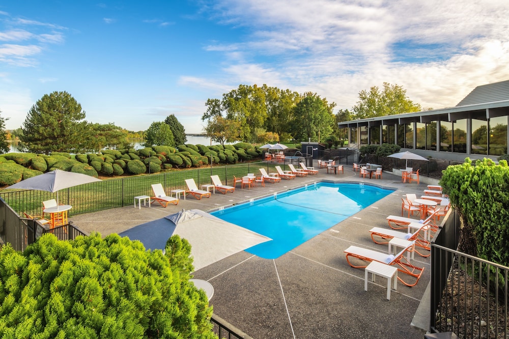 Holiday Inn Richland on the River, an IHG Hotel 38/68