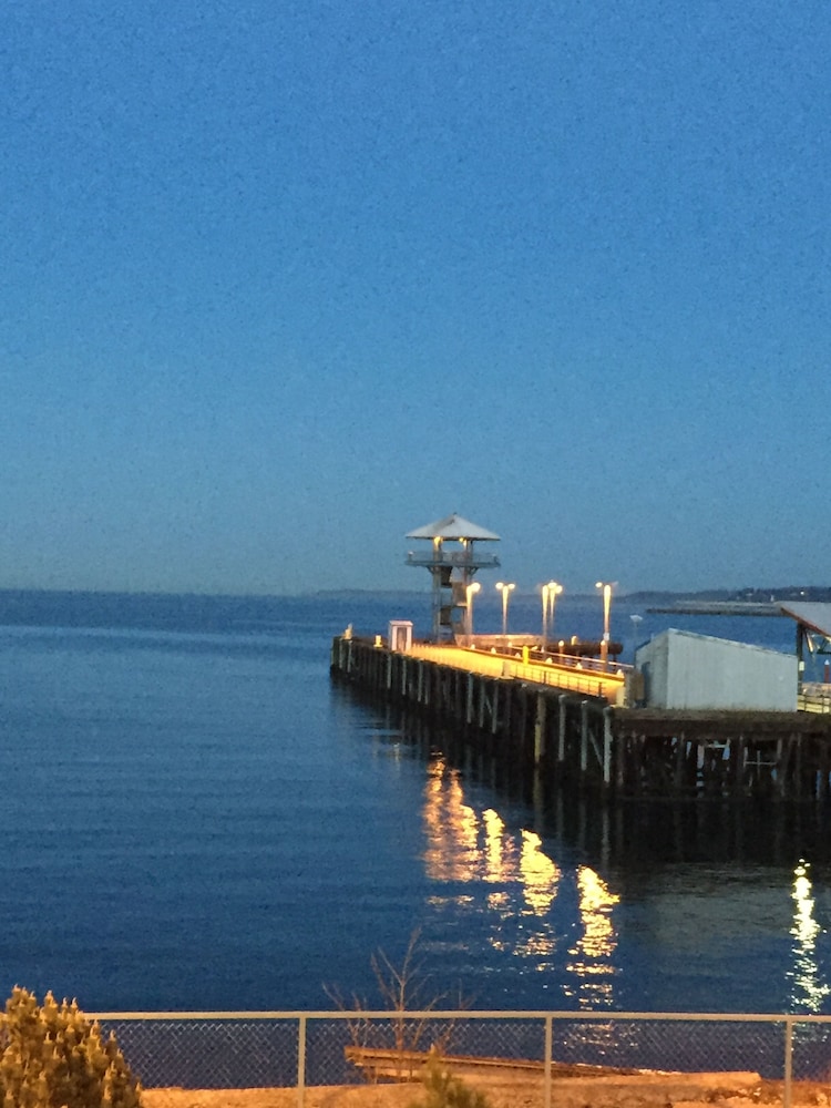 Port Angeles Inn 44/54