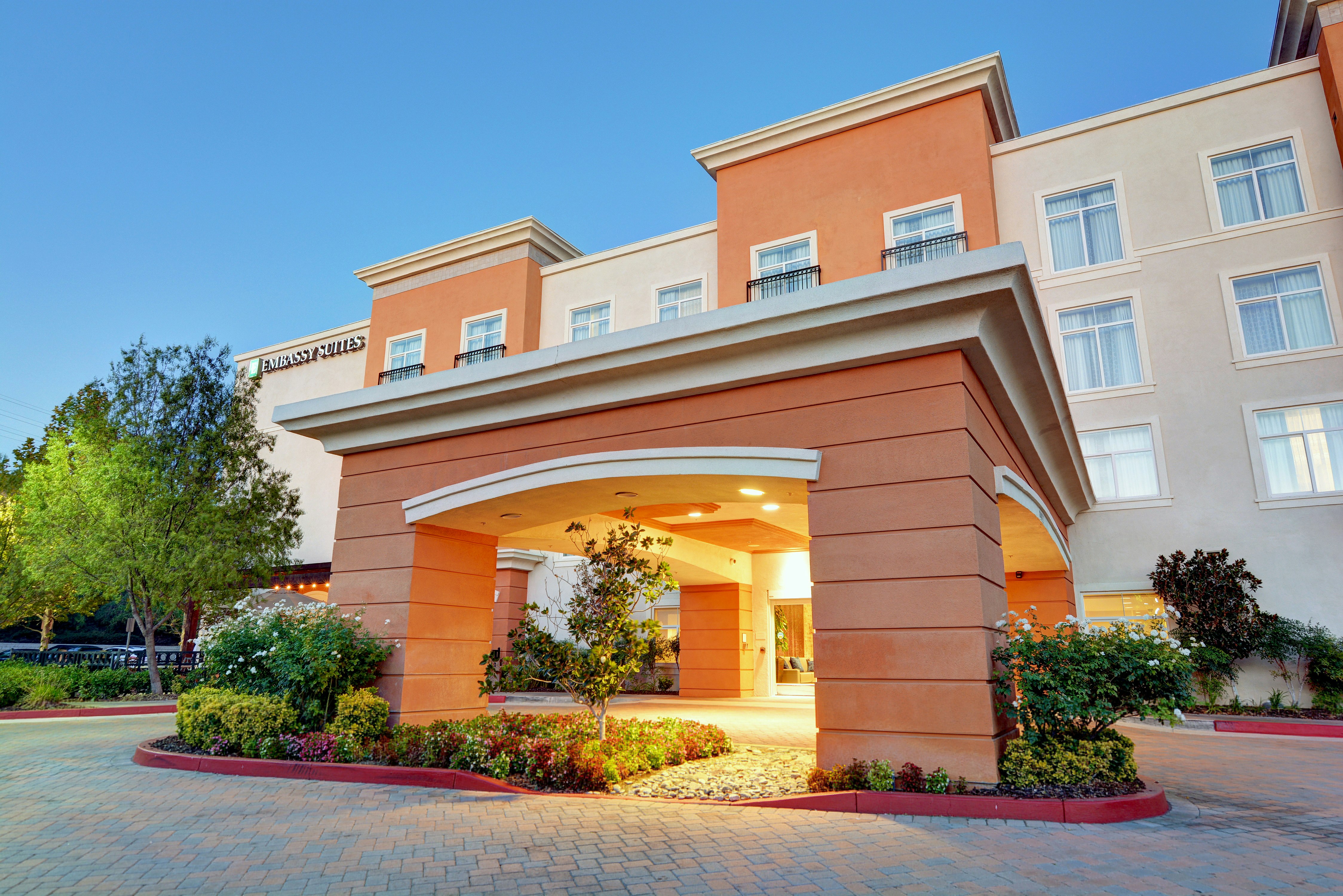 Embassy Suites Valencia in VALENCIA - CA