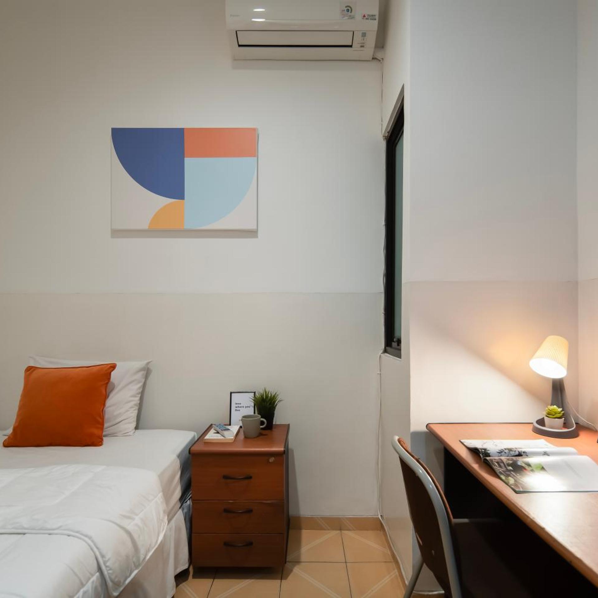 OYO 196 Horizone Residence 6/22