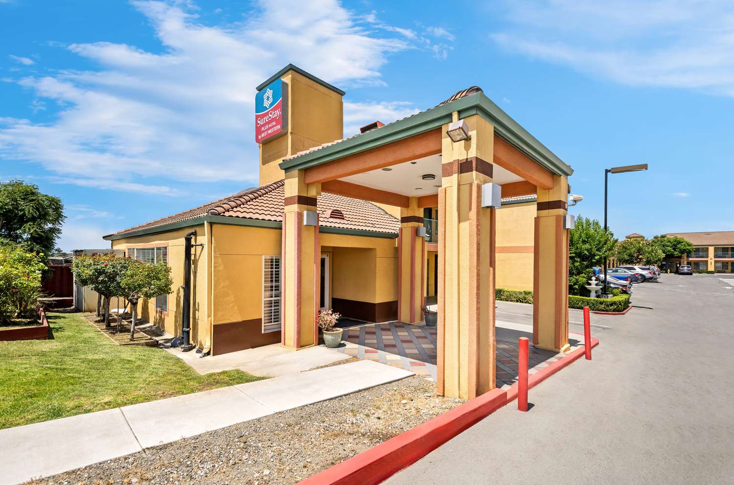 SureStay Plus Hotel by Best Western San Jose Central City 8/9