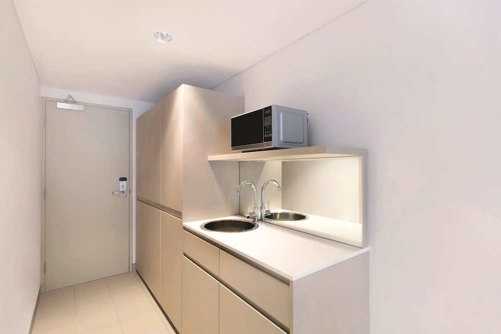 ibis Styles Sydney Central 15/80