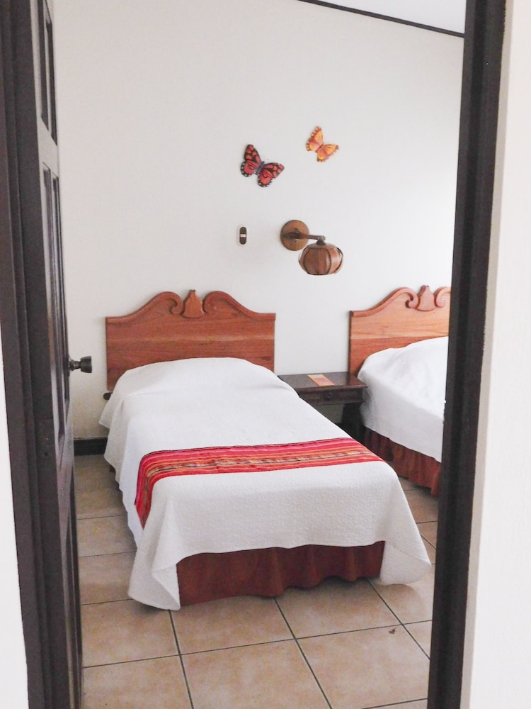 Arenal Lodge 40/73