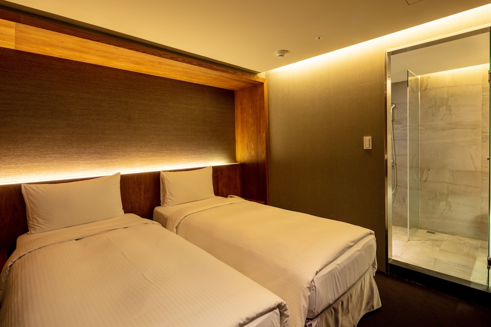 Goodmore Hotel Shida 8/40