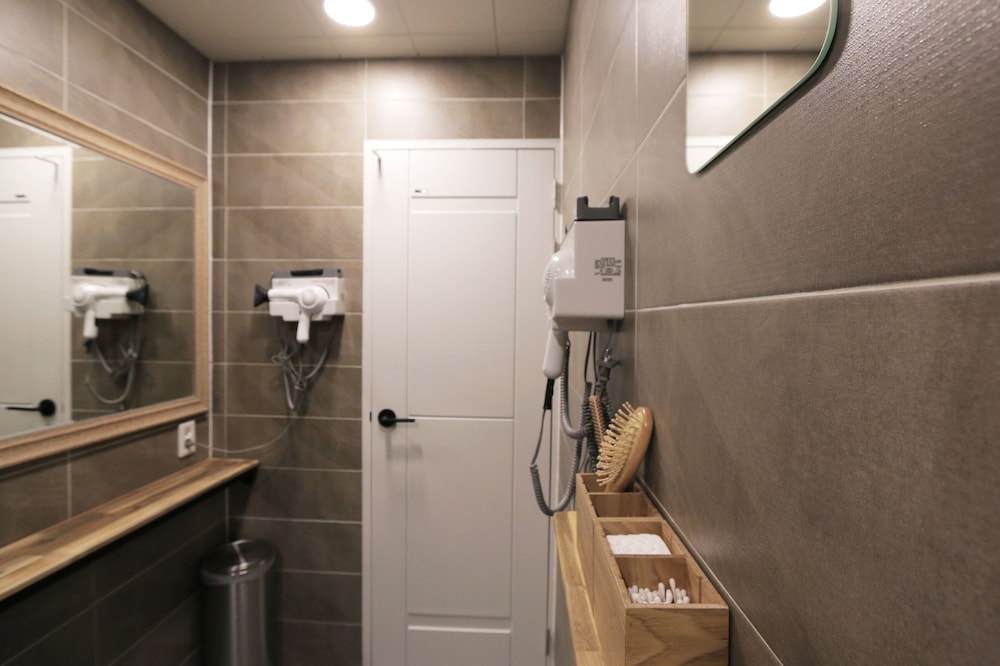Blueboat Hostel Jeonju 13/59