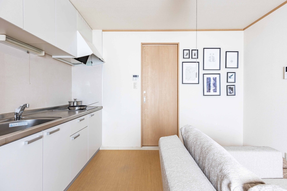 Yokoduna Hostel 18/50