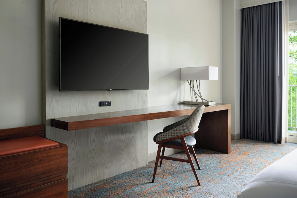 Auburn Marriott Opelika Resort & Spa at Grand National 40/50
