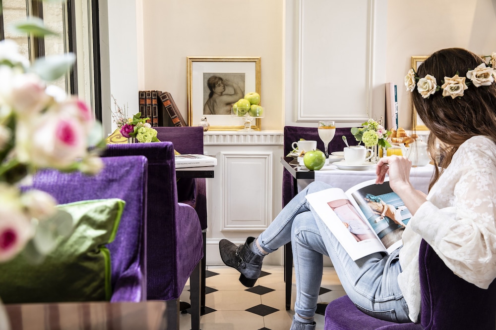 Arioso Hotel 52/60