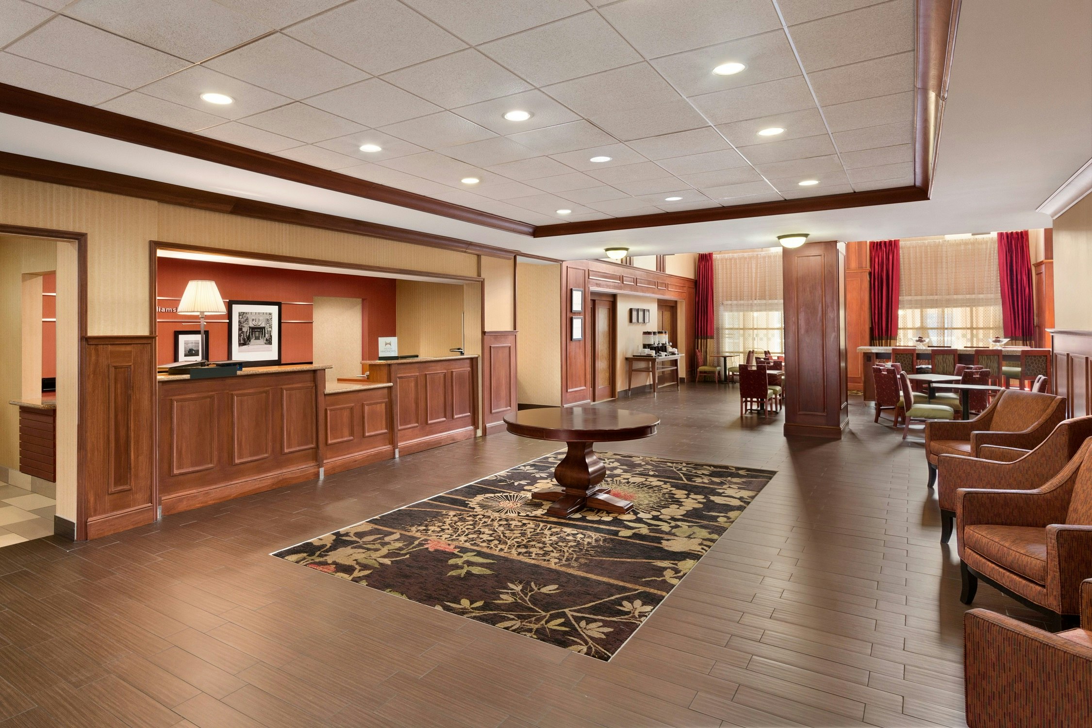 Hampton Inn & Suites Williamsburg Historic District 41/58