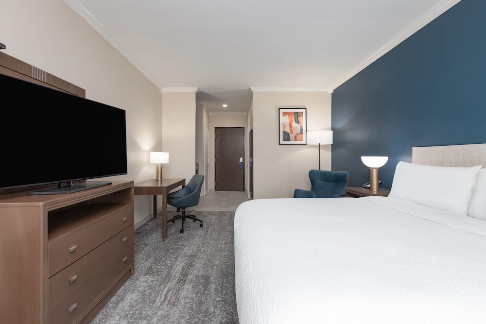 Wyndham Lake Charles 9/49