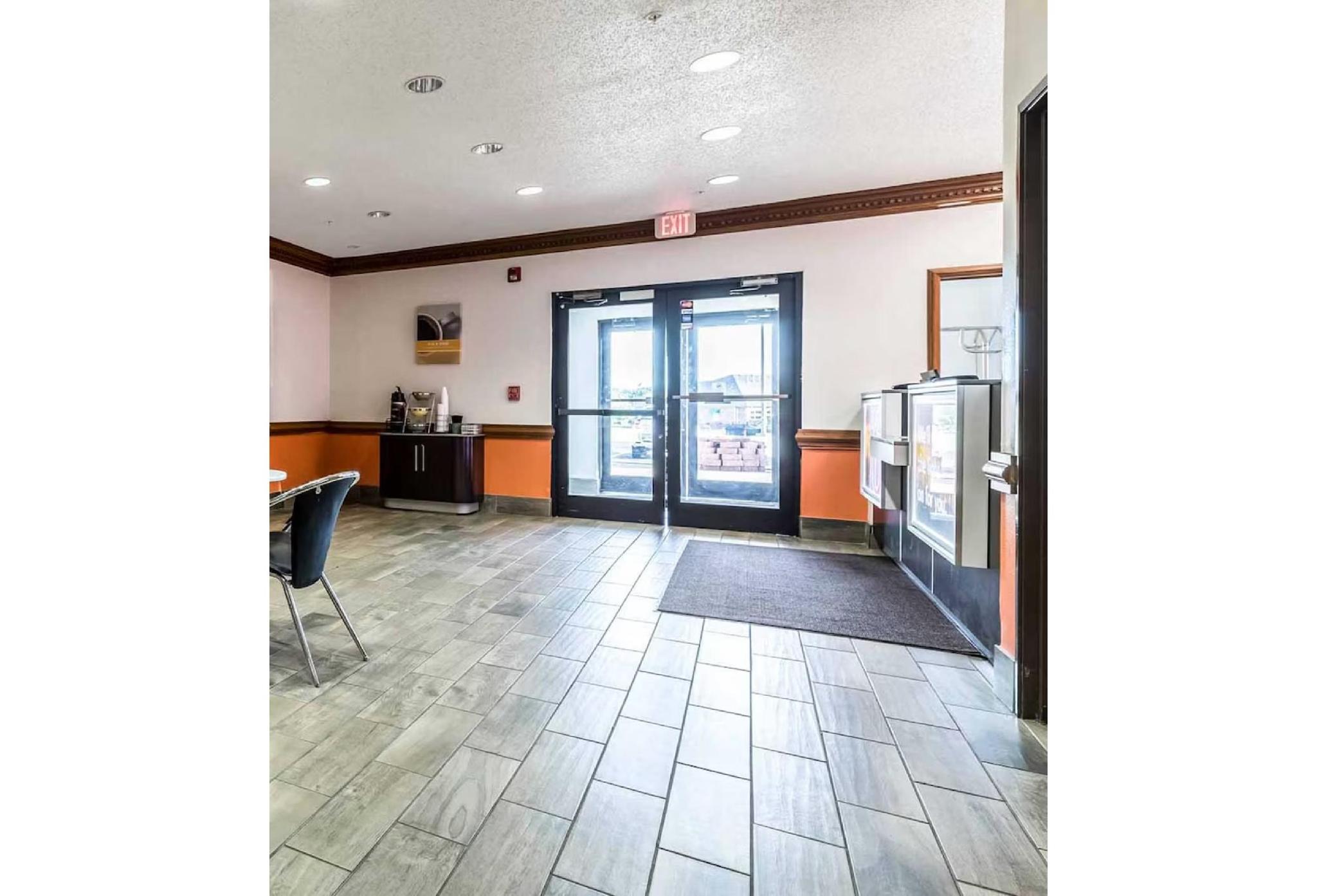 Studio6 Indianapolis, IN – Southport 30/30