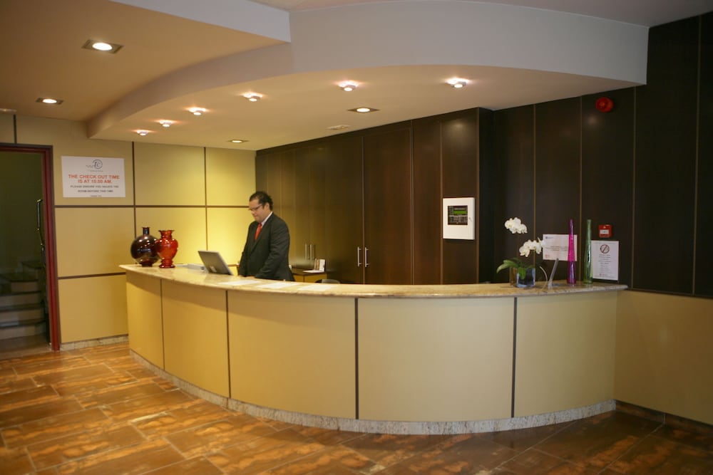 HOTEL TOSSA CENTER 4/31