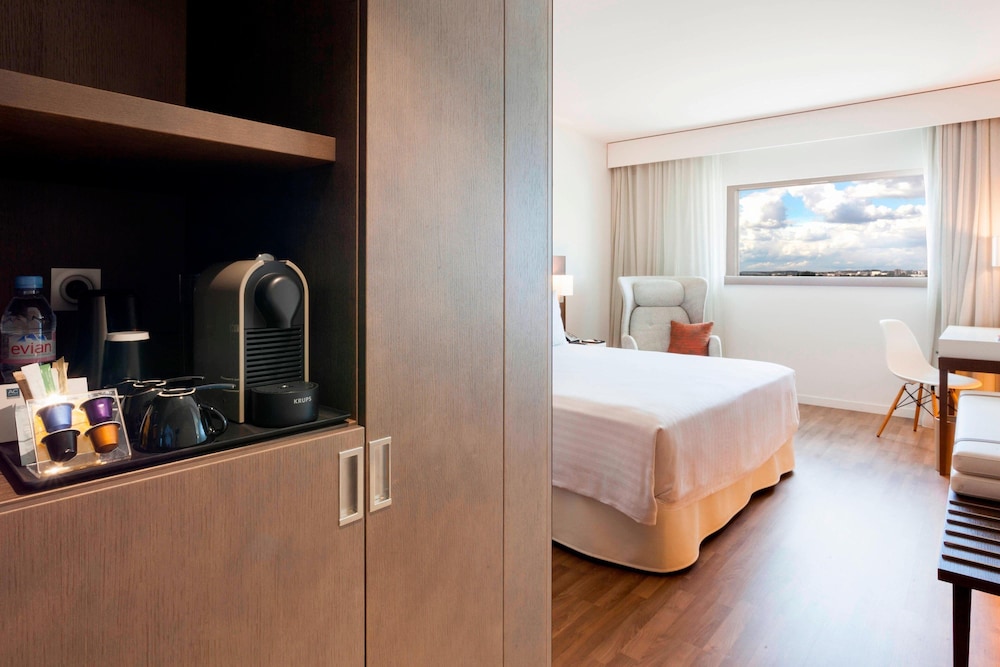 Ac Hotel Paris Le Bourget Airport 15/50