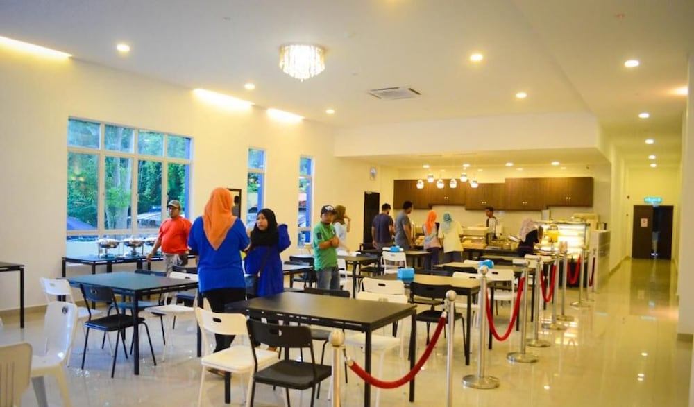 Mny Hotel & Resort 30/47