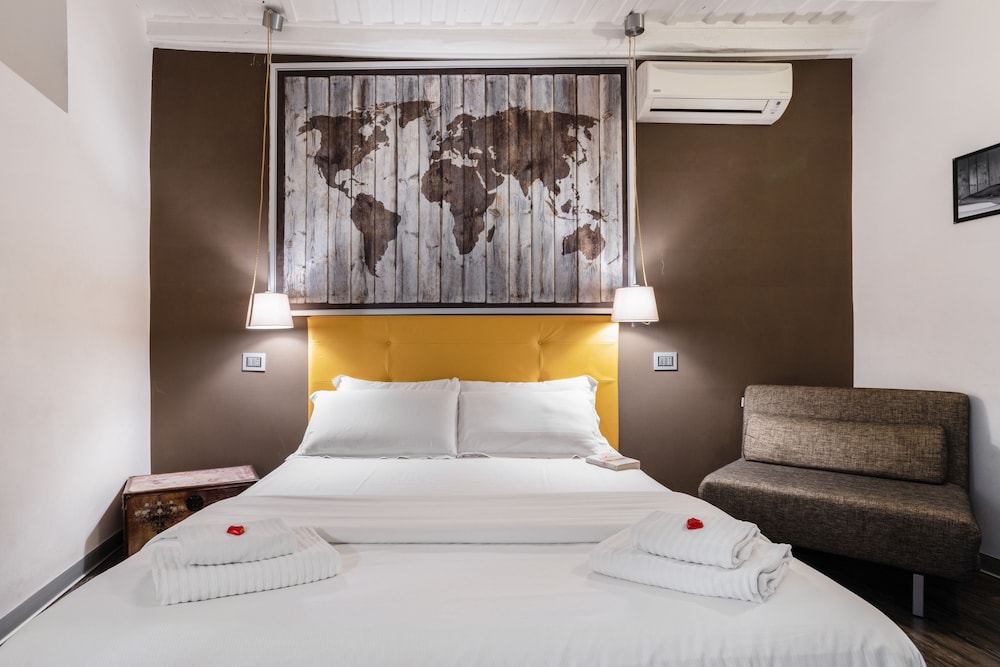 Irooms Spanish Steps Roma 21/58