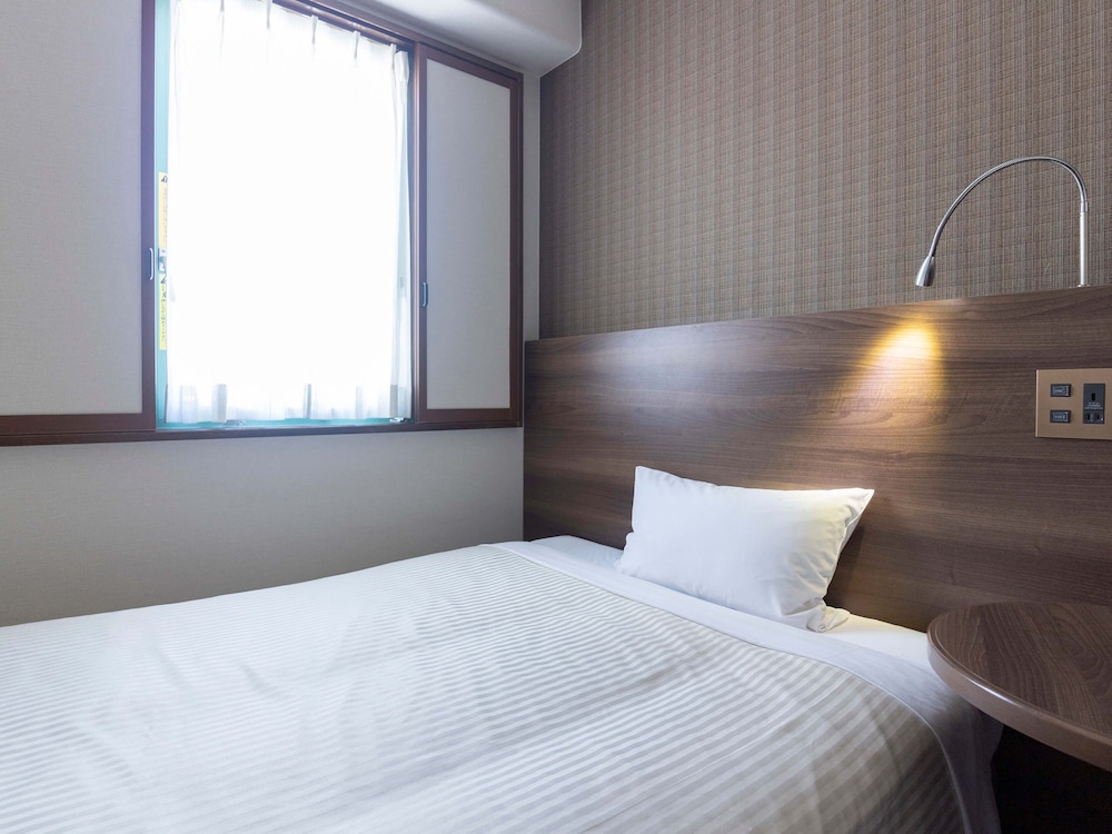 Hotel Wingport 12/54