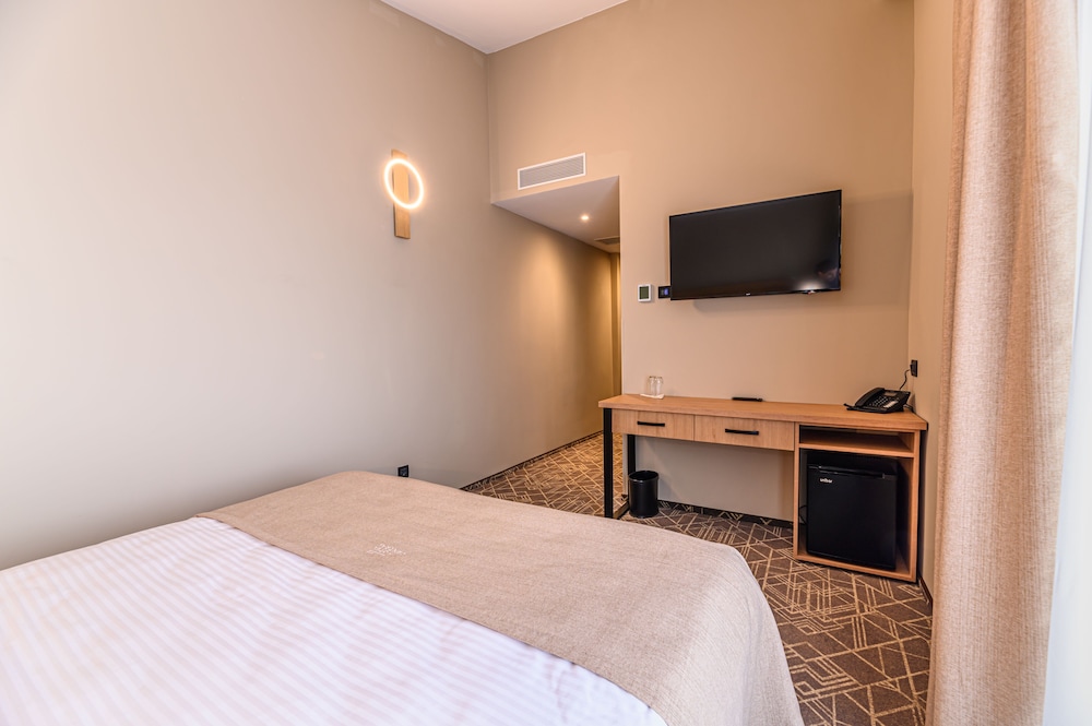 Hotel Central Pascani 25/60