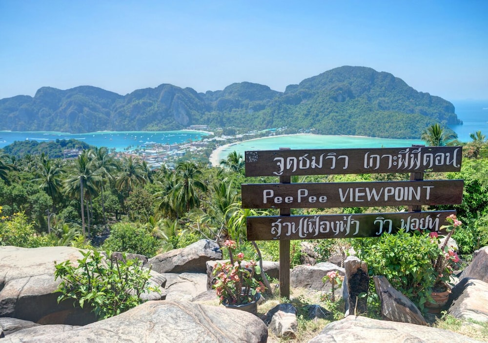 PHI PHI BA KAO BAY RESORT 2/50