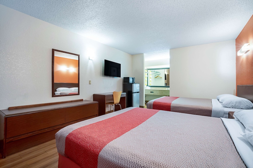 Motel6 Covington, TN 19/38