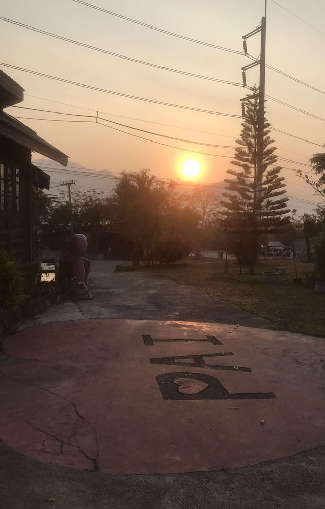 Por Ar Yor Resort 36/50