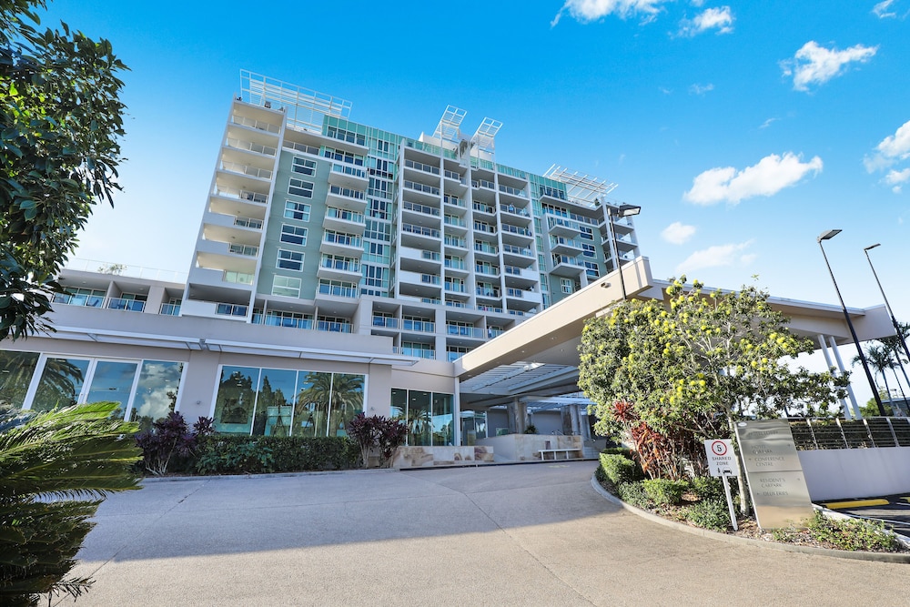 Pelican Waters Resort 2/68