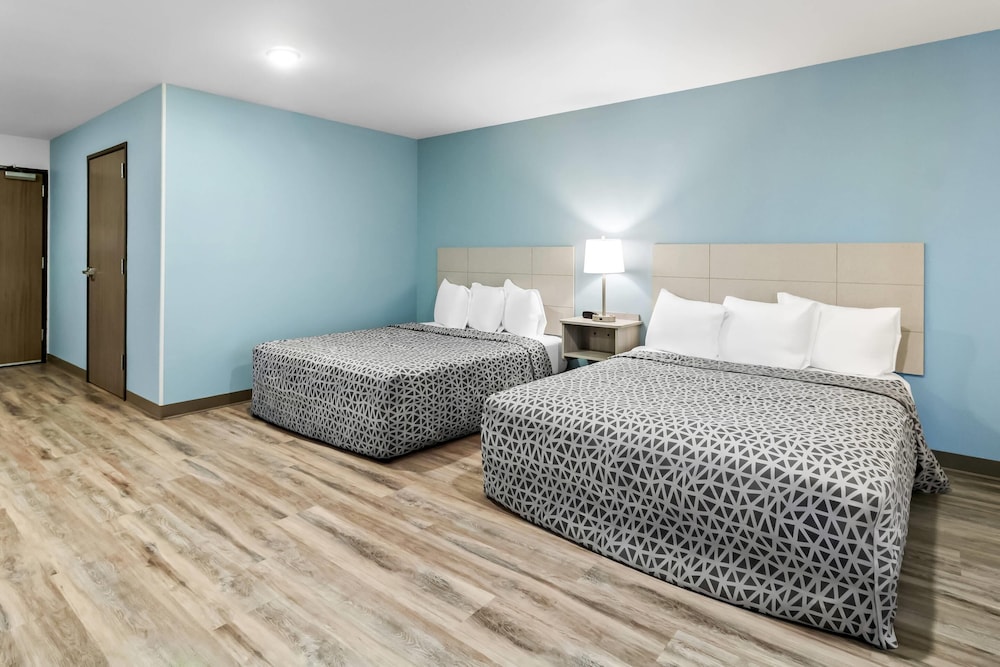 WoodSpring Suites Washington Meadowlands PA 16/45