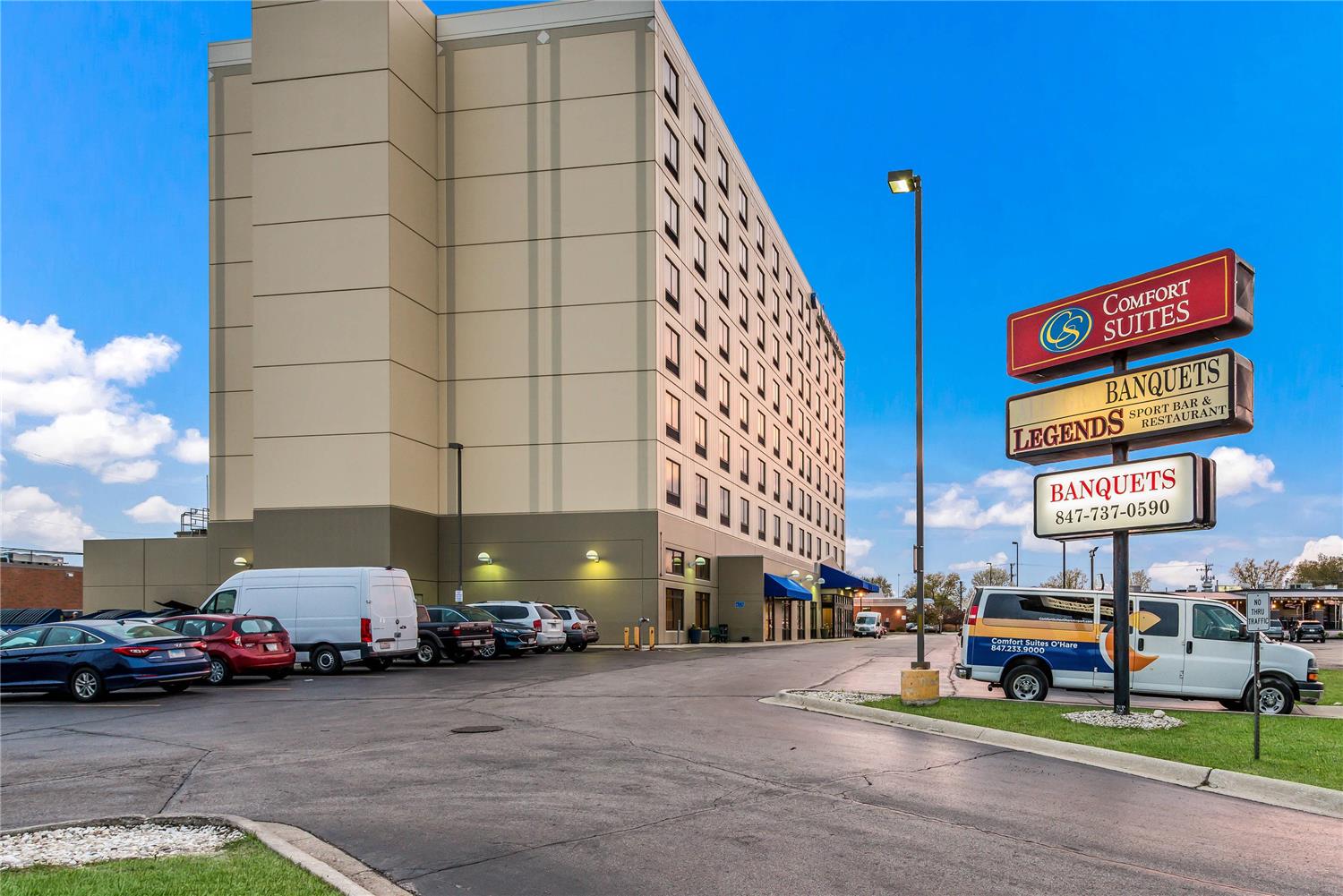 Comfort Suites Chicago O'Hare Airport 18/23
