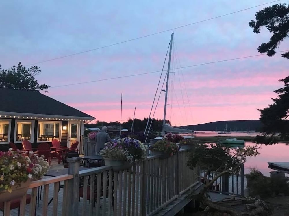 Inverary Resort 8/68
