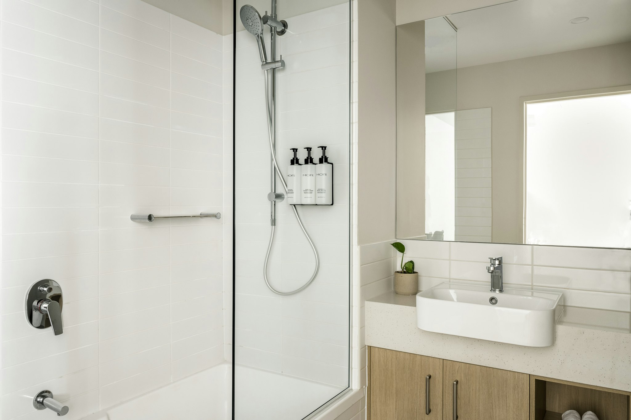Quest Albury 40/41