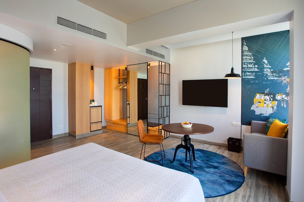 Four Points By Sheraton Chennai Omr 18/35
