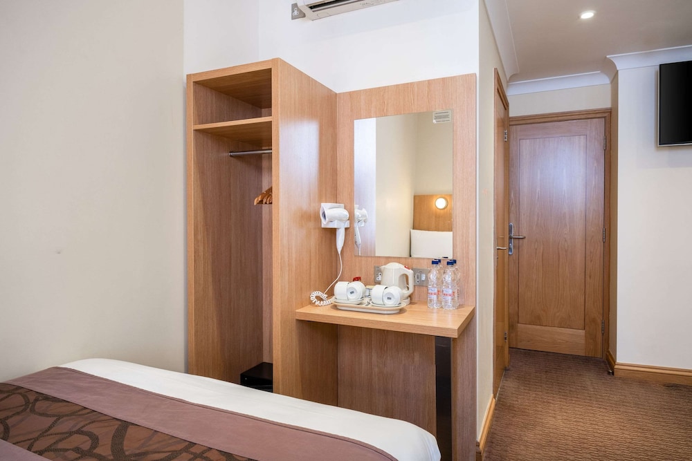 Comfort Inn Hyde Park 29/35