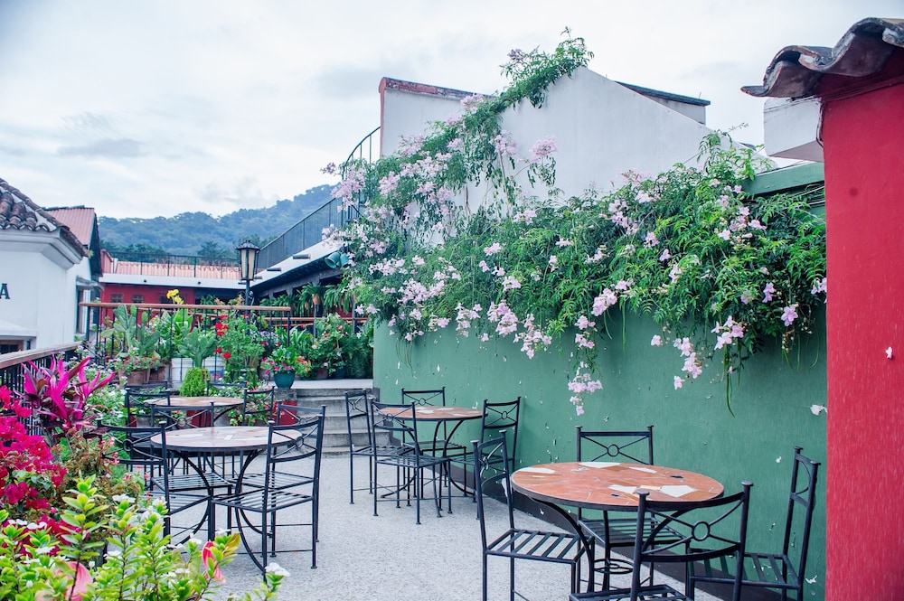 Hotel Panchoy 59/69