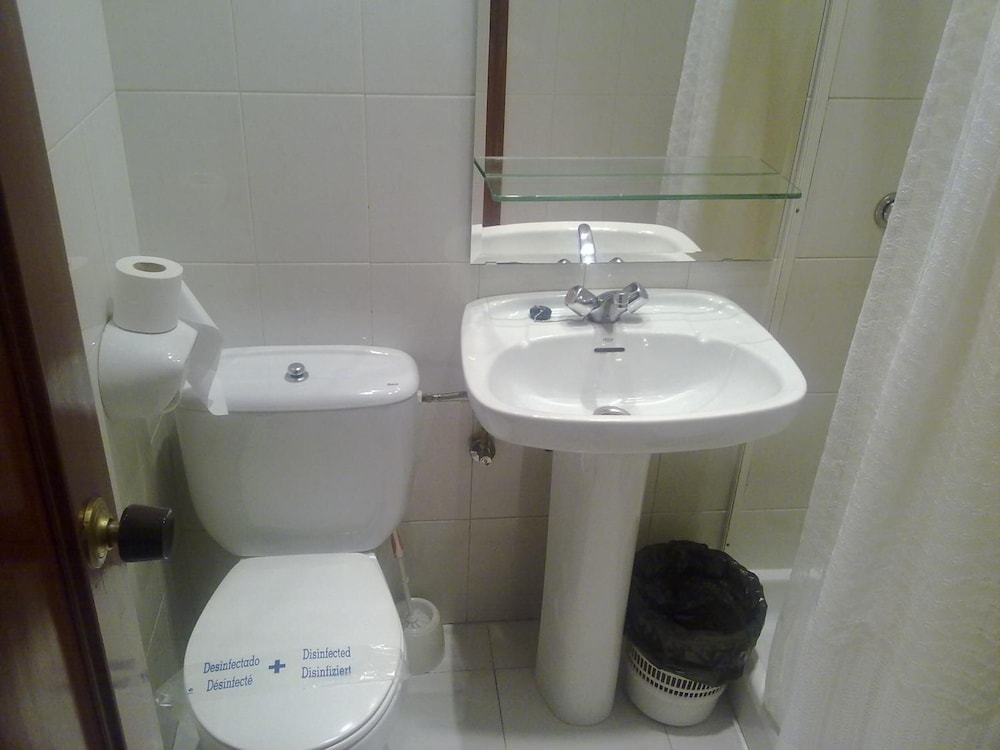 Room, Twin Beds, Bunk Bed, Private Bathroom