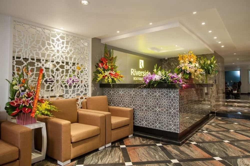 Riverside Boutique Hotel 20/28