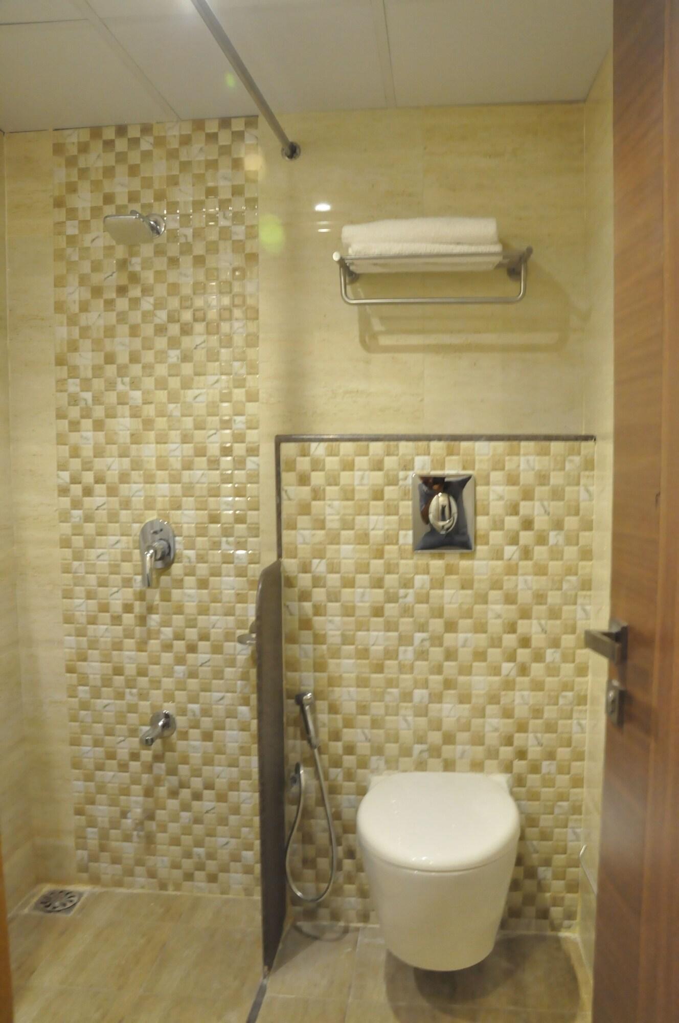 HOTEL KALYAN FATEHGUNJ 14/15