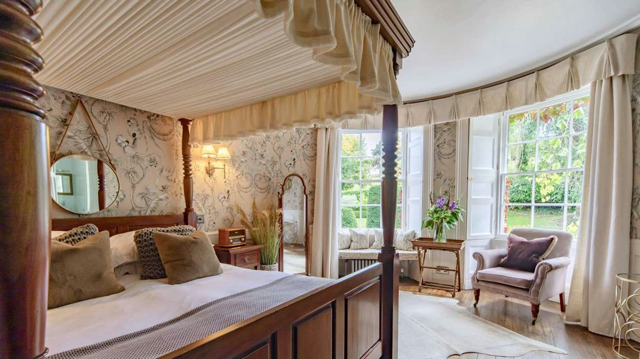 Burleigh Court Cotswolds 17/61