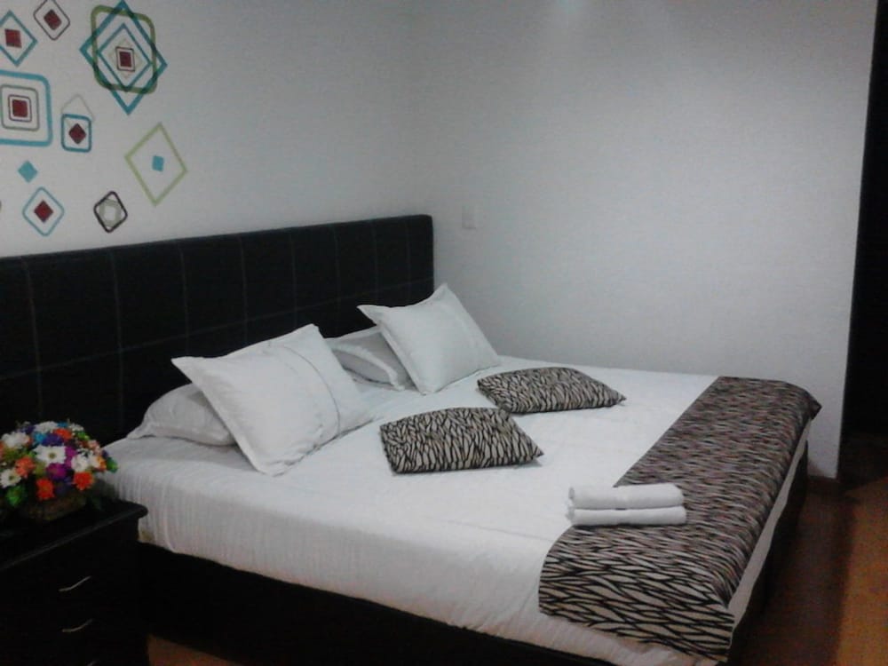 Hotel Santiago Plaza 11/20