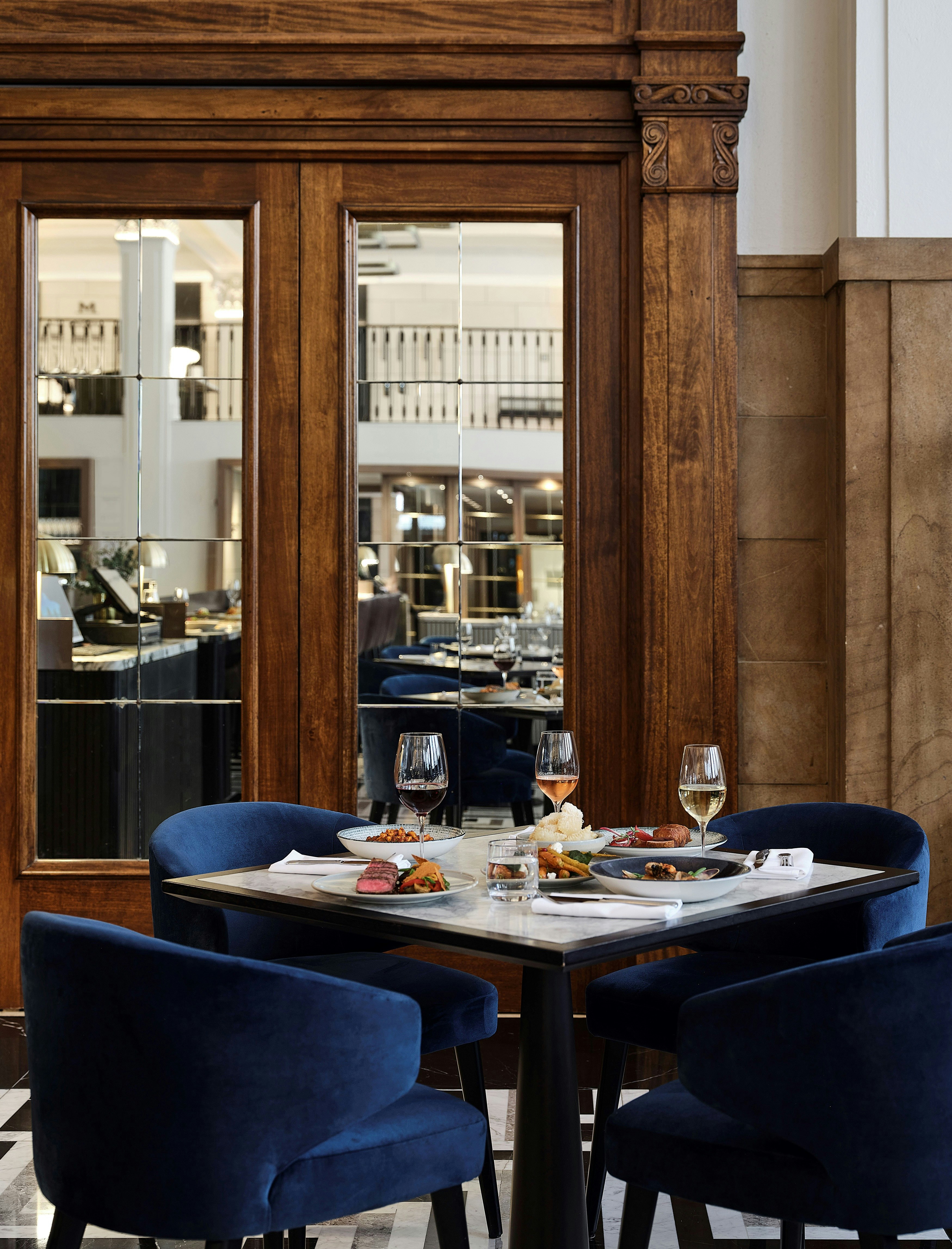 Hilton Melbourne Little Queen Street 52/62
