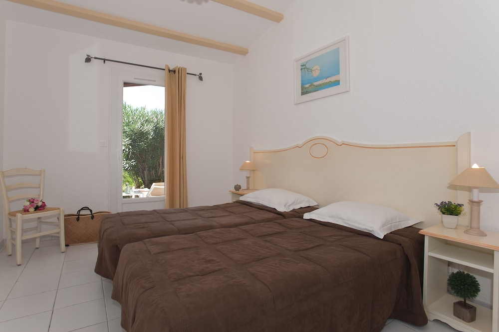 Residence Marina Di Santa Giulia 11/83