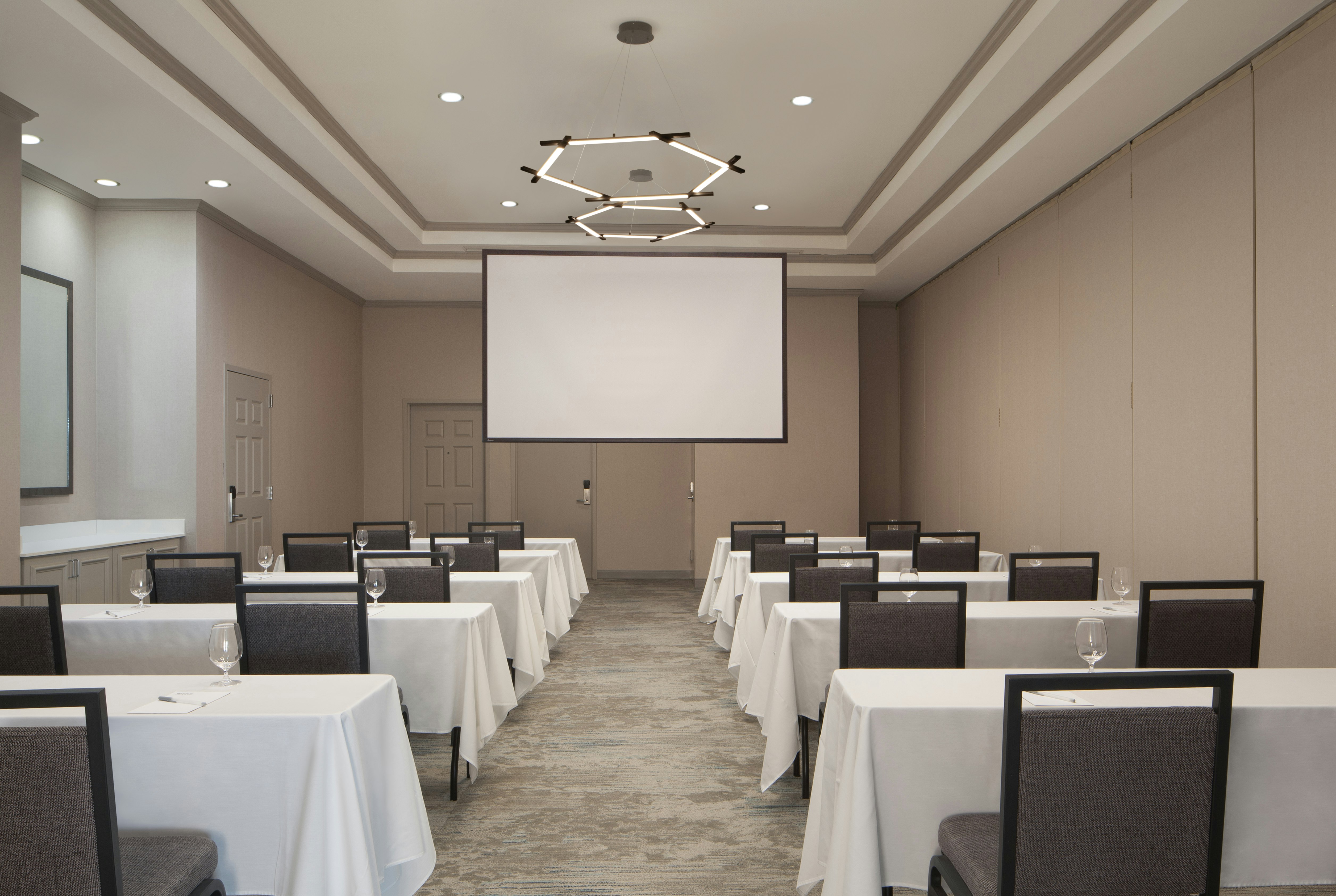 Hilton Garden Inn Shreveport 13/18