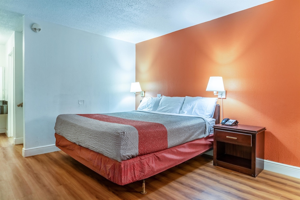 Motel6 Natchitoches, LA 15/55