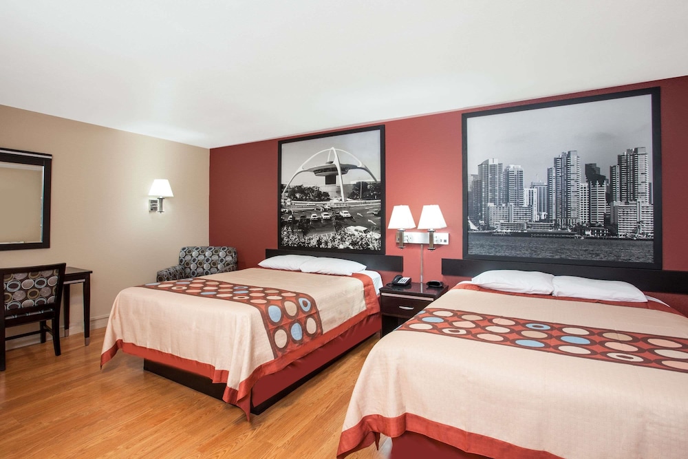 Motel6 Pasadena, CA – Old Town Pasadena Area 4/30
