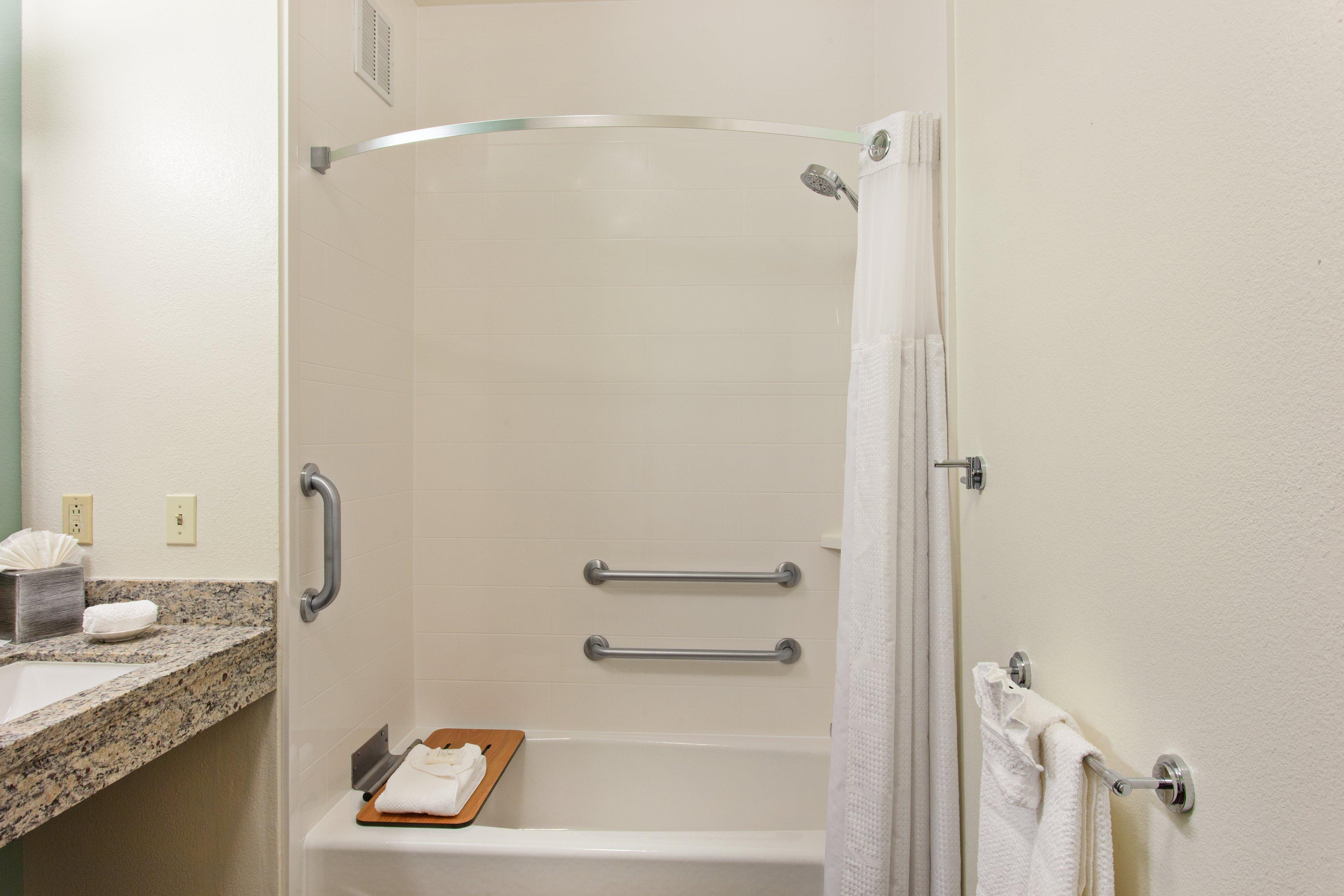 استوديو بسرير كوين لذوي الإعاقة، Staybridge Suites Irvine East/Lake Forest 3/3