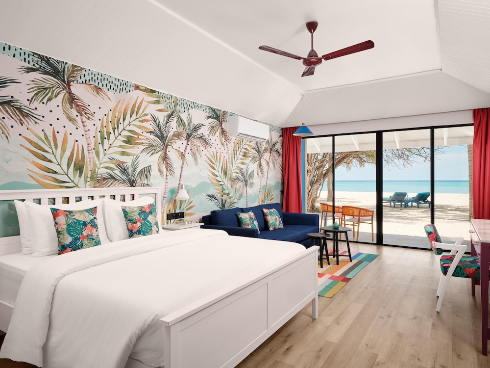 Lagoon Beach Villa, Deluxe, Villa, Double Bed, Beach View, Private Bathroom, Sofa