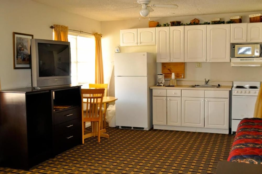 Andrews Motor Inn 8/51