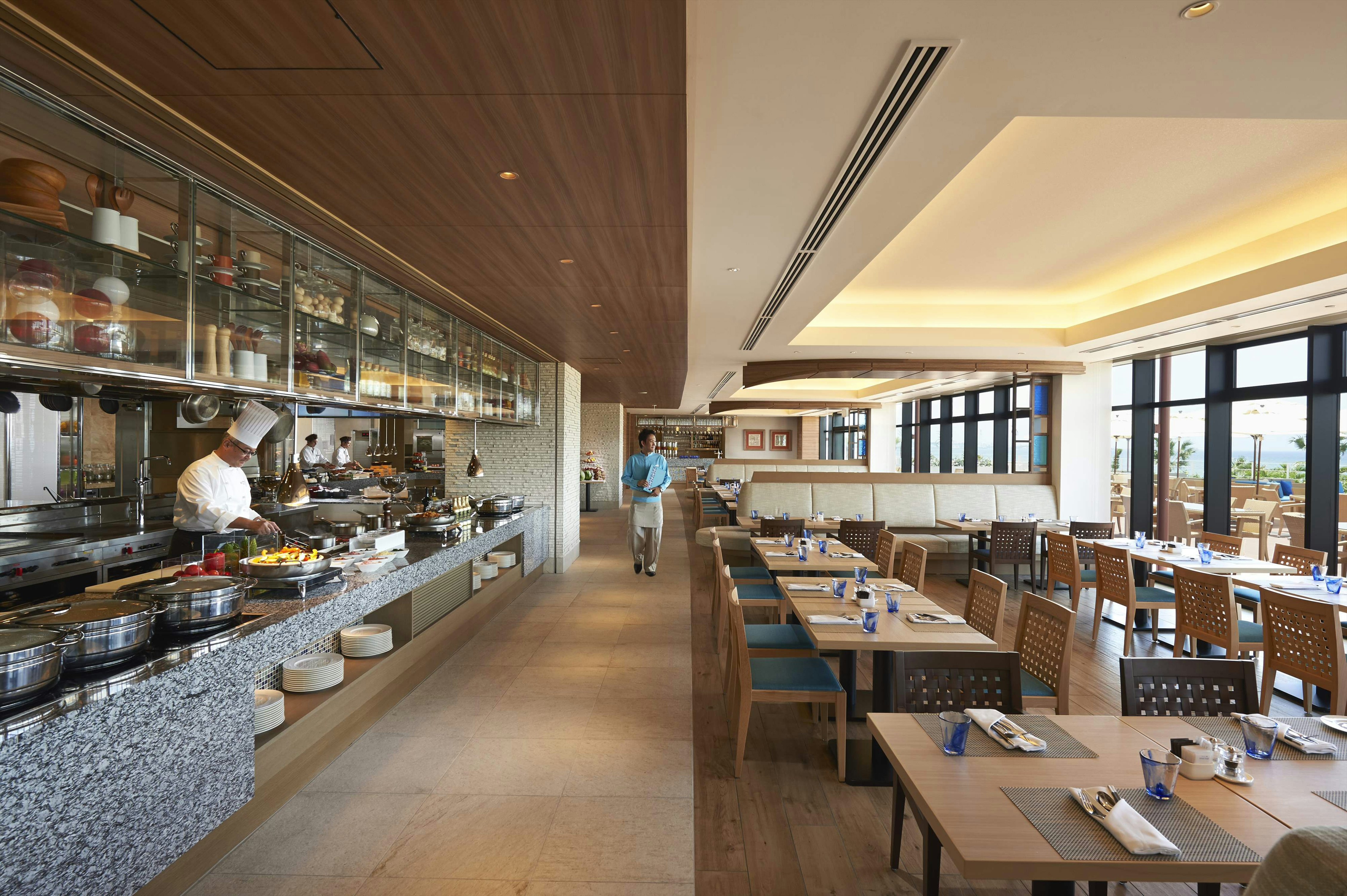 Hilton Okinawa Chatan Resort 57/77