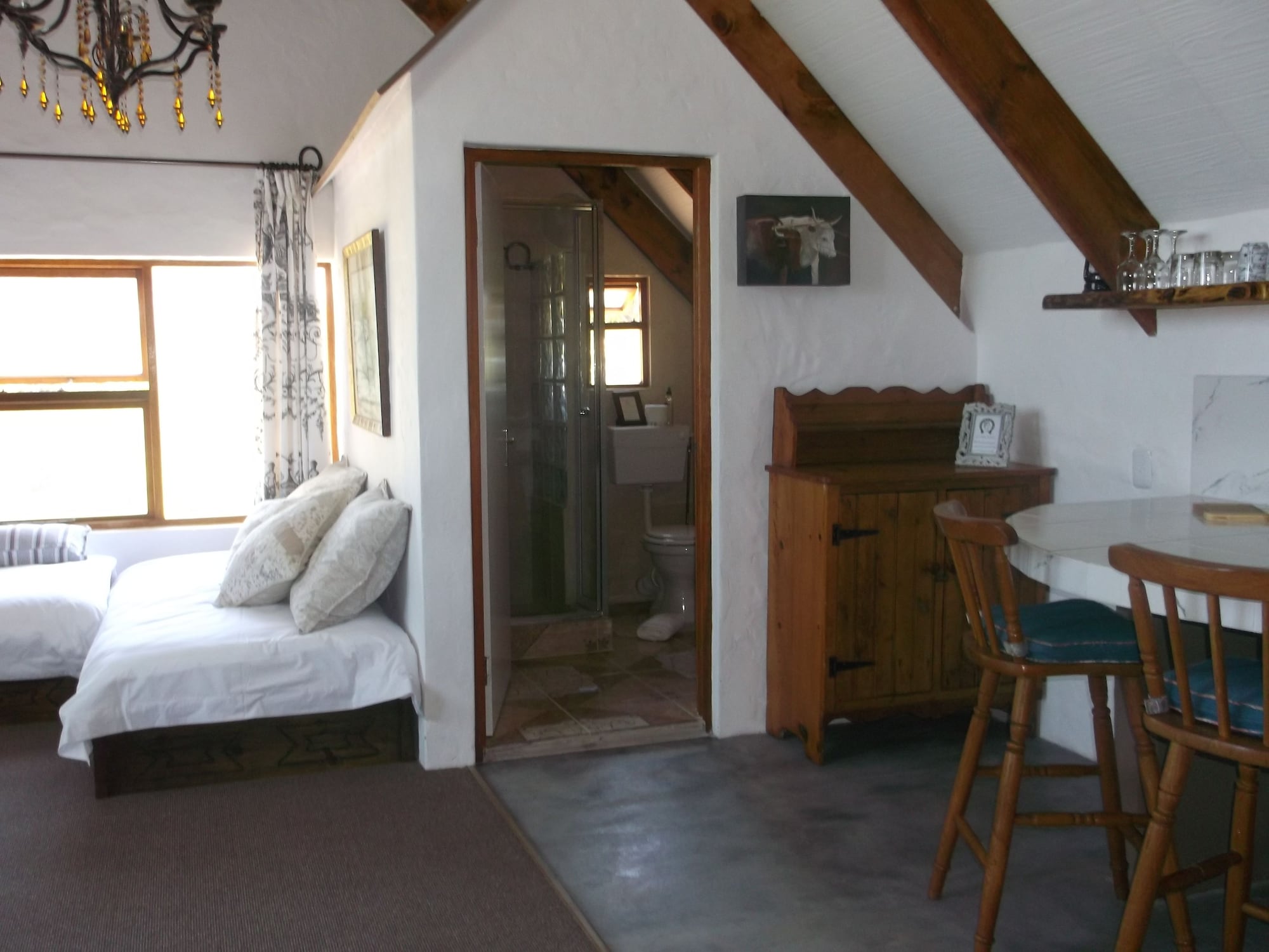 Luxury, Suite, King and Twin Beds, Sea View, Pool Access
